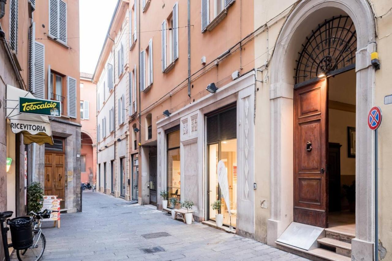 Fossalta Home, In The Heart Of The Historical Center Bolonia Exterior foto