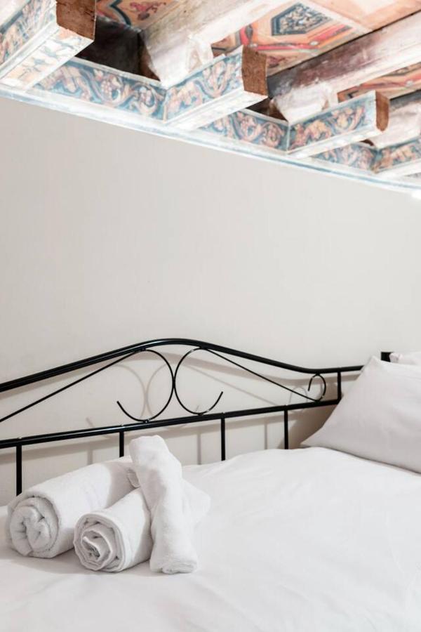 Fossalta Home, In The Heart Of The Historical Center Bolonia Exterior foto